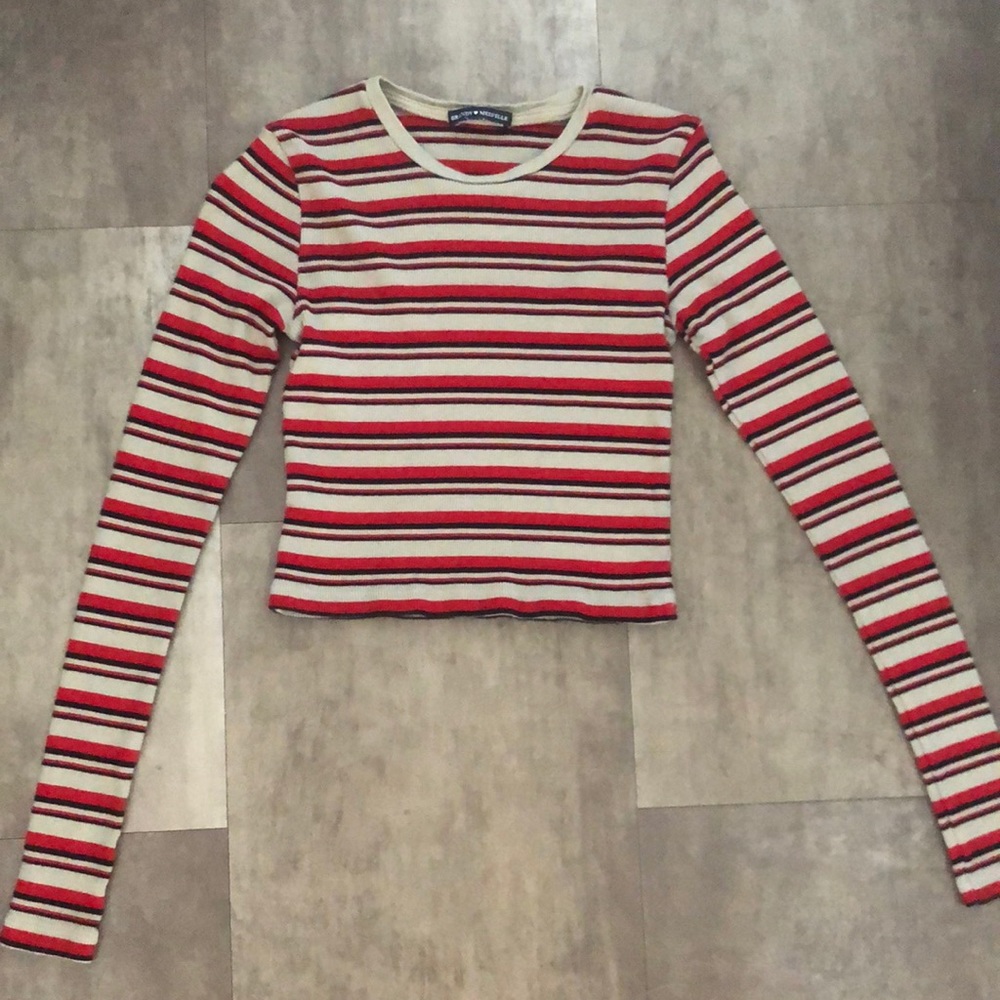 Brandy Melville cropped long sleeve